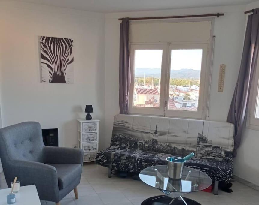 Port Nautic 5 Empuria Apartment