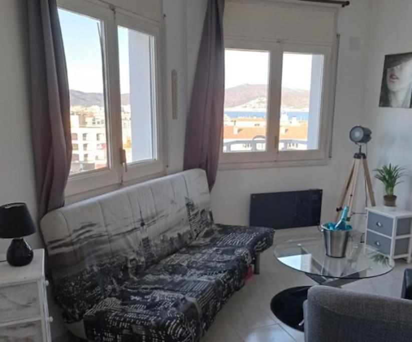 Port Nautic 5 Empuria Apartment